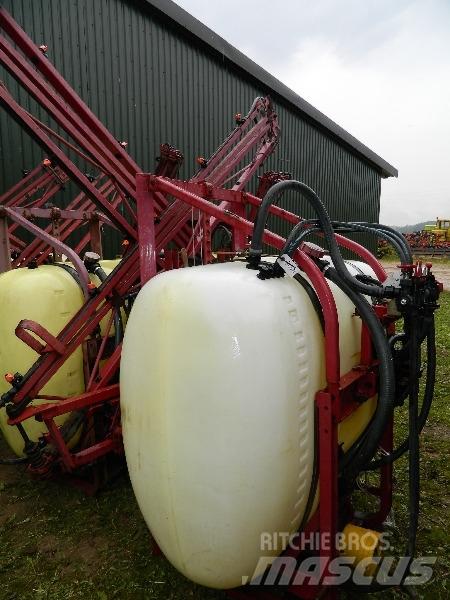 Hardi 900 Pulverizadores rebocados