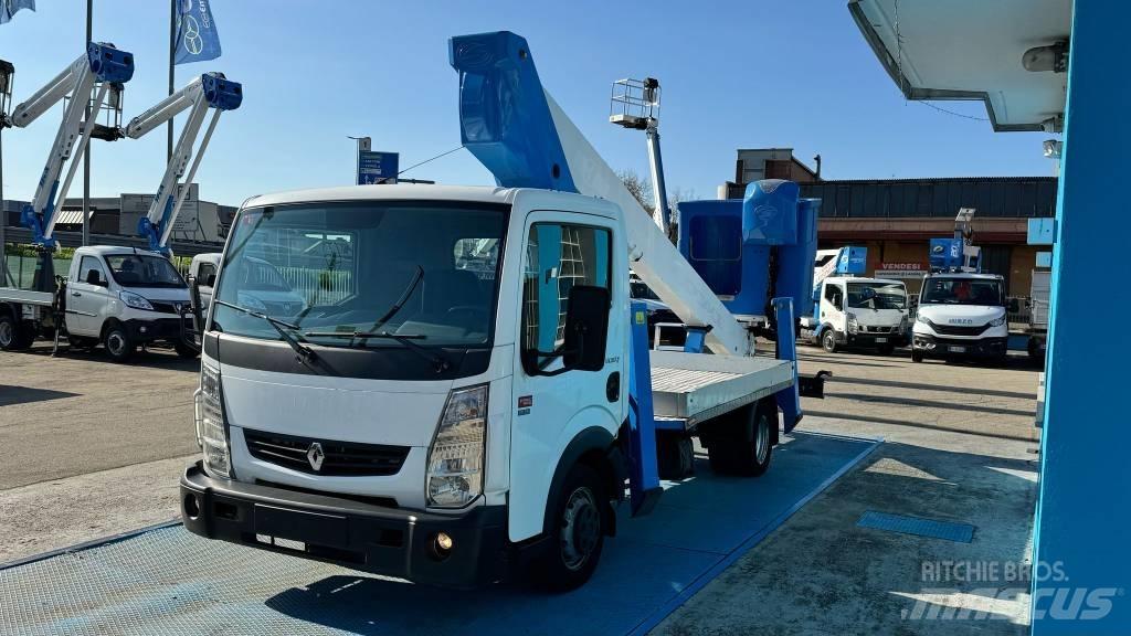 Socage T320 Plataformas aéreas montadas em camião