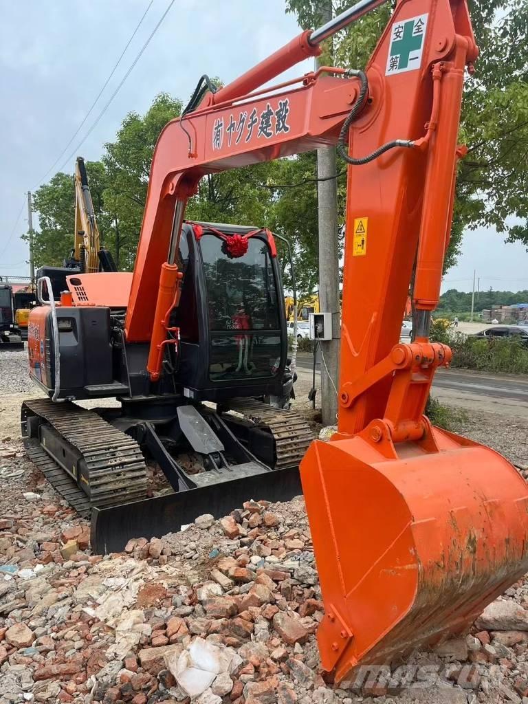 Hitachi ZX70 Escavadoras Midi 7t - 12t