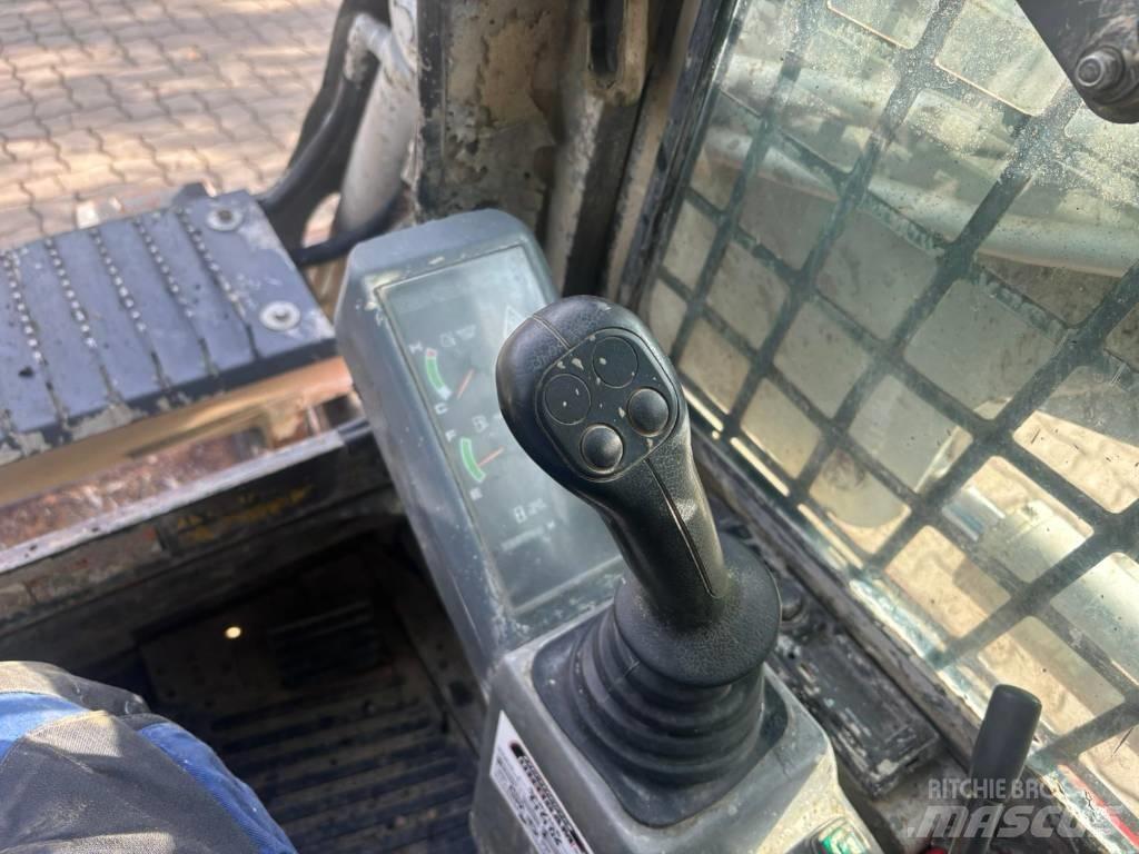 Takeuchi TL 230 Minicarregadeiras