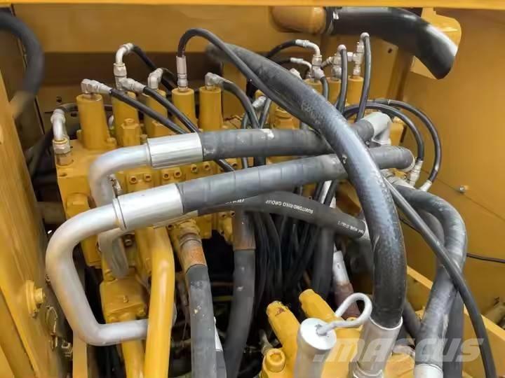 CAT 320 C Escavadeiras de esteiras