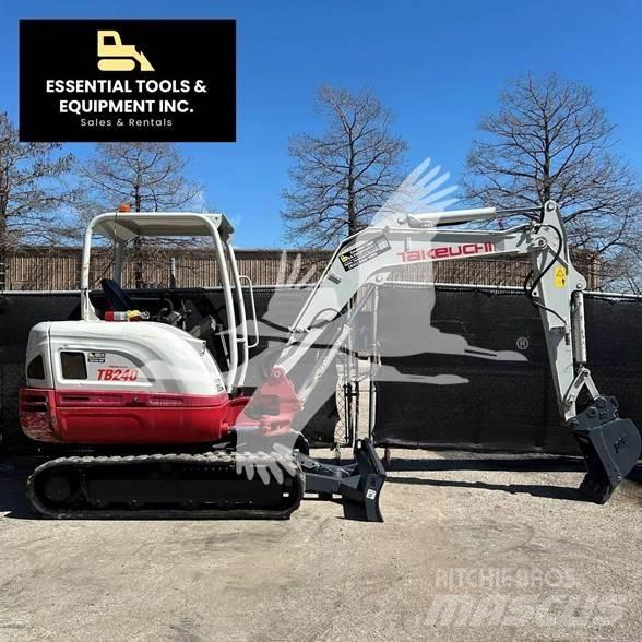 Takeuchi TB240 Miniescavadeiras