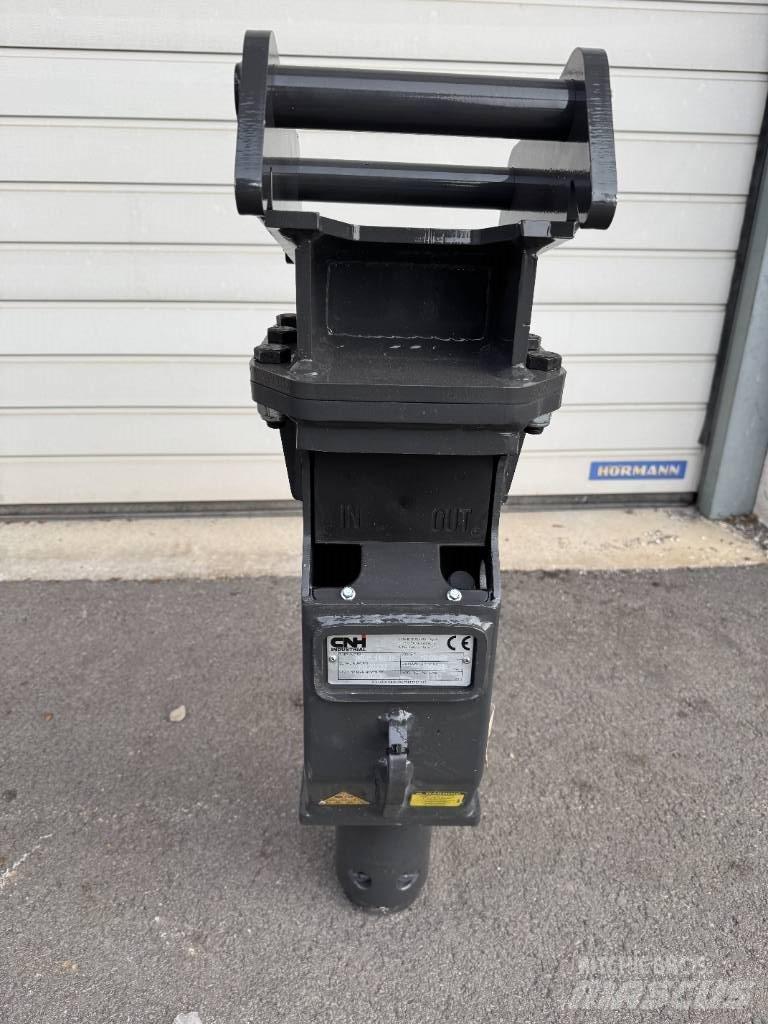 CNH MDE 100 Miniescavadeiras