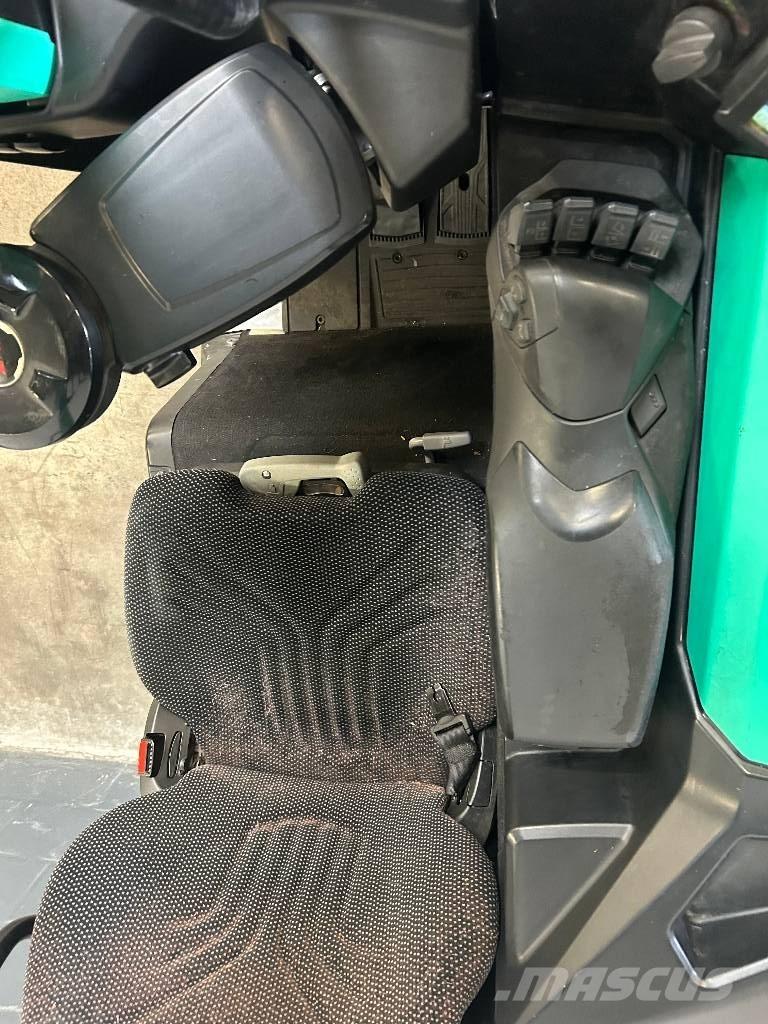 Mitsubishi RB 16N2C Empilhadores Elevadores