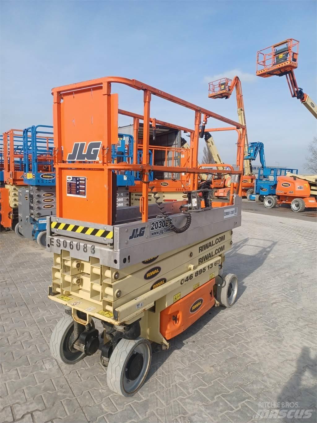 JLG 2030ES Elevadores de tesoura
