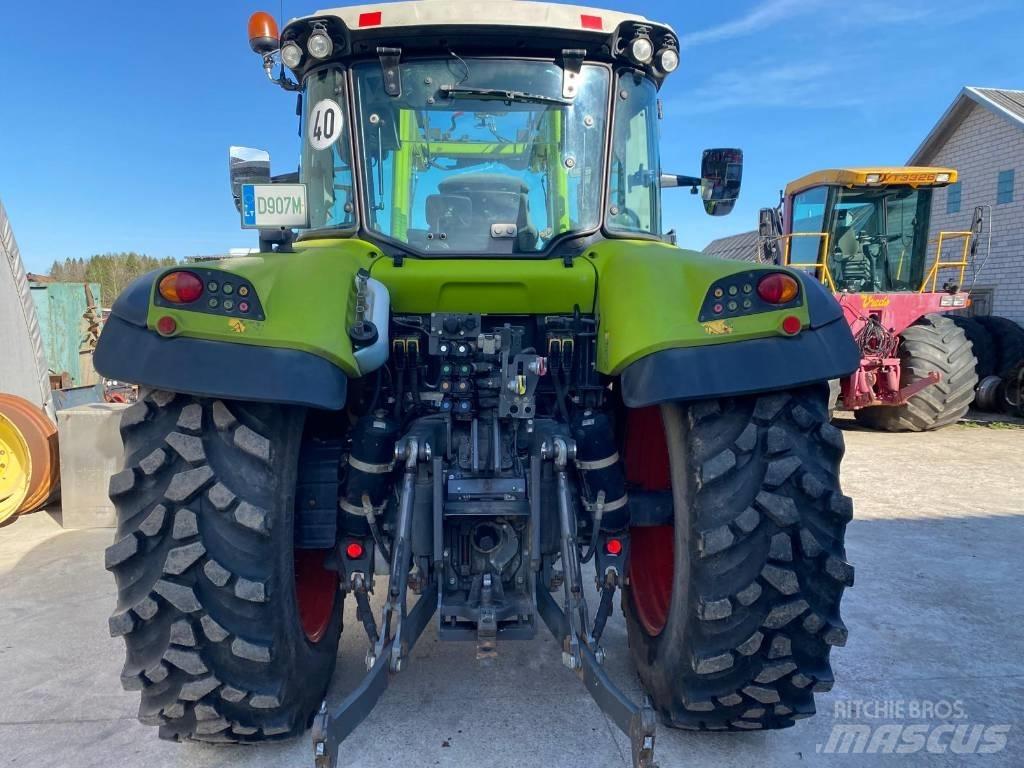 CLAAS Arion 440 Tratores Agrícolas usados