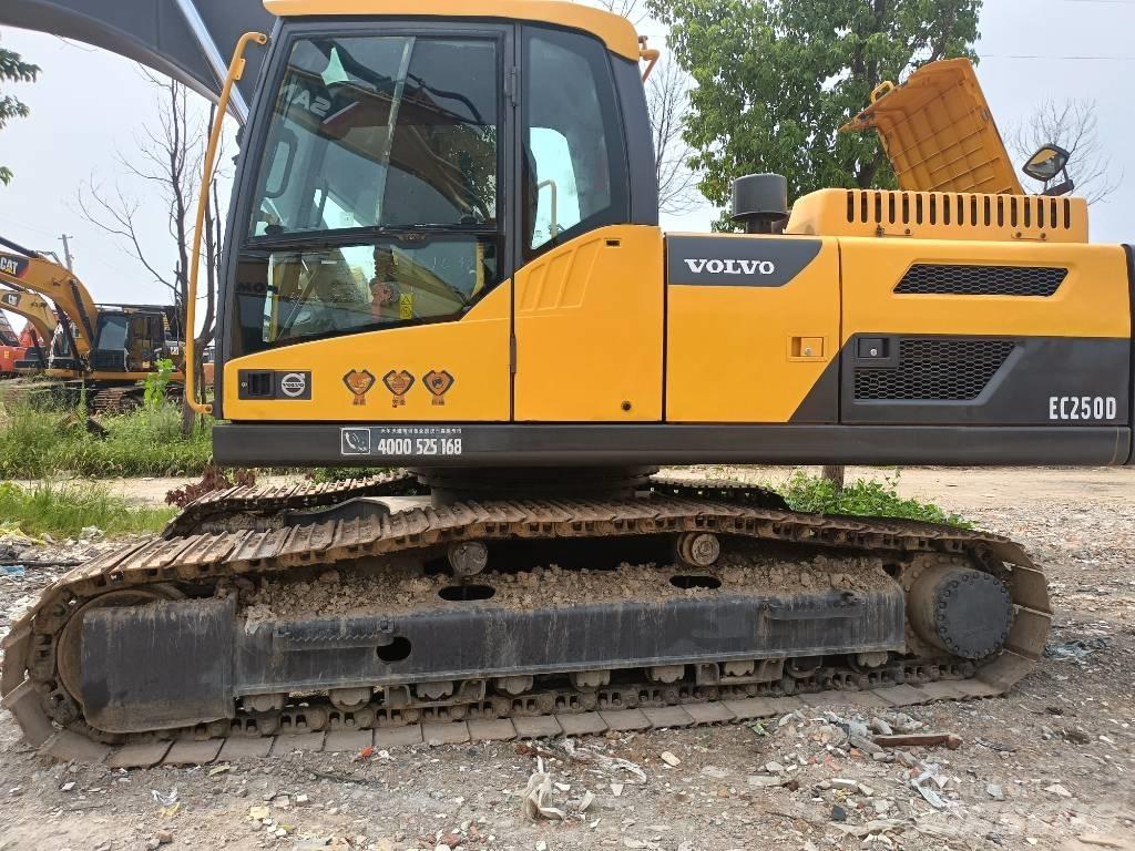 Volvo EC250D Escavadeiras de esteiras