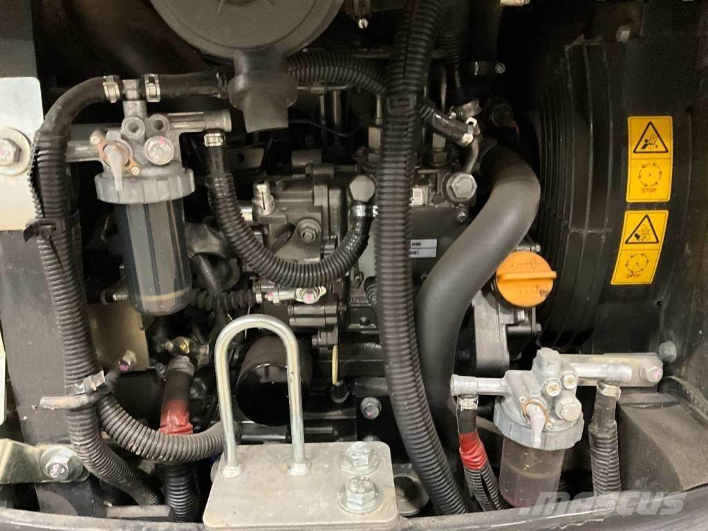 Hitachi ZX 19-6 Miniescavadeiras