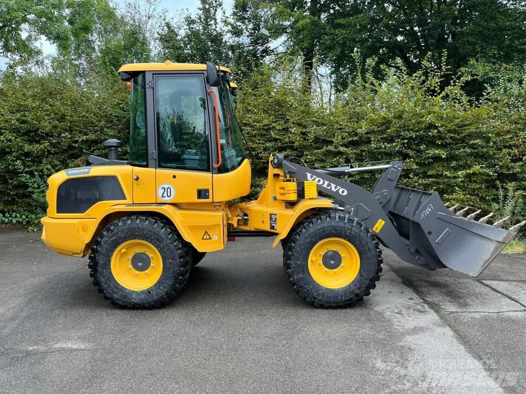 Volvo L 30 H Carregadeiras de rodas