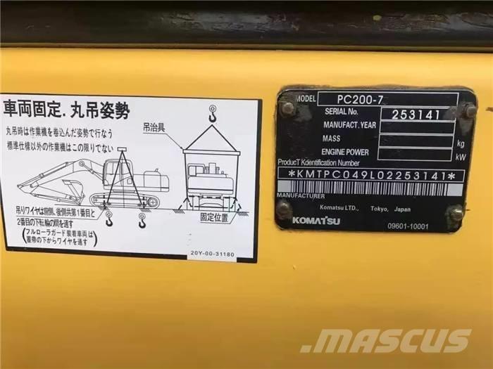 Komatsu PC 200-7 Escavadeiras de esteiras