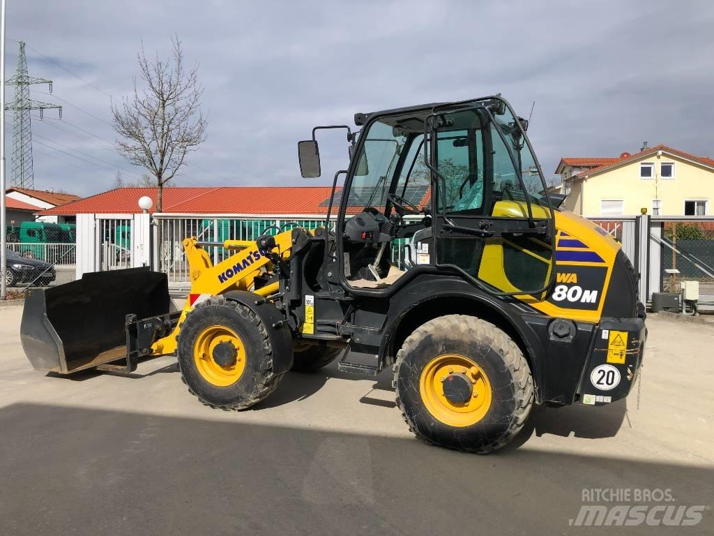 Komatsu WA80M-8 Mini carregadoras