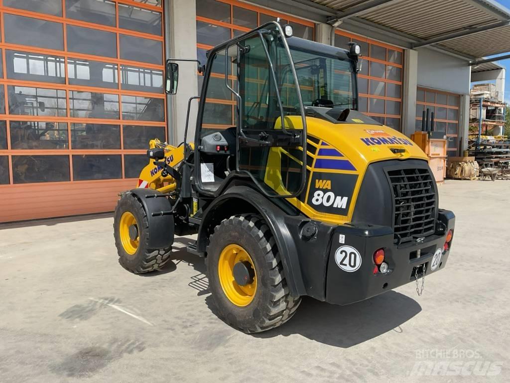 Komatsu WA80M-8 Carregadeiras de rodas