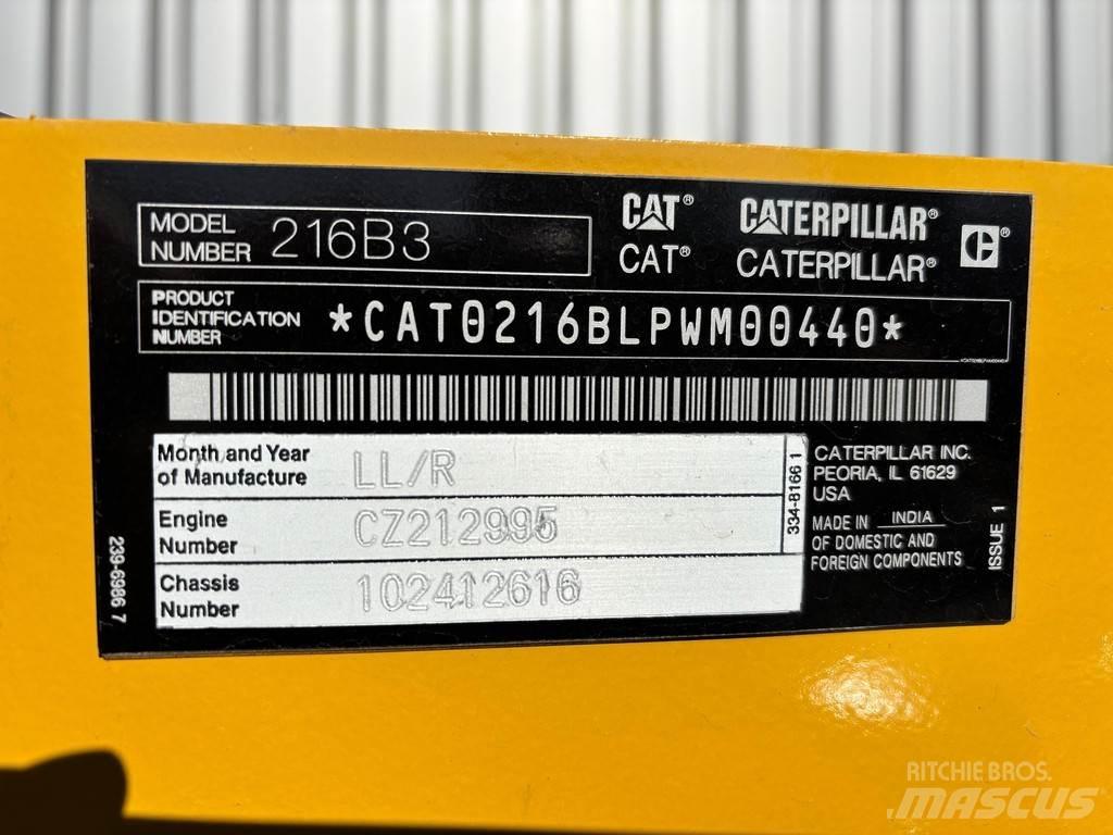 CAT 216B3 Carregadeiras de rodas