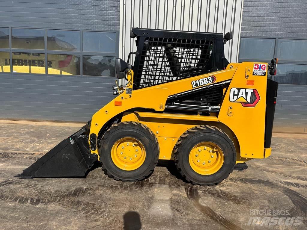 CAT 216B3 Carregadeiras de rodas