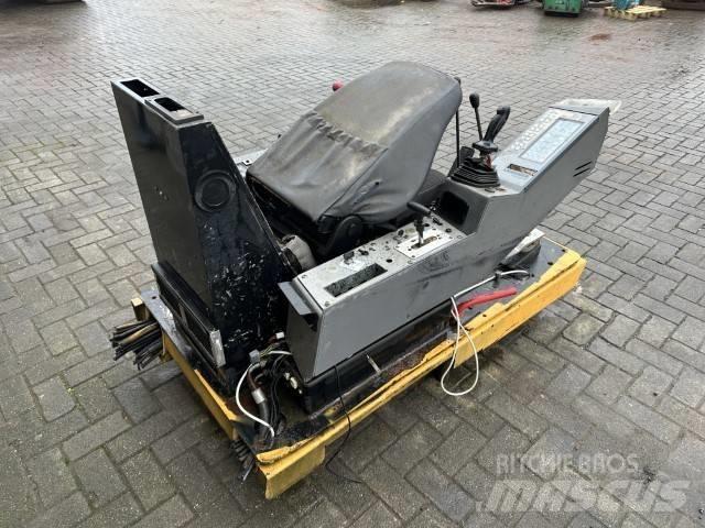 Liebherr Litronic Cabina