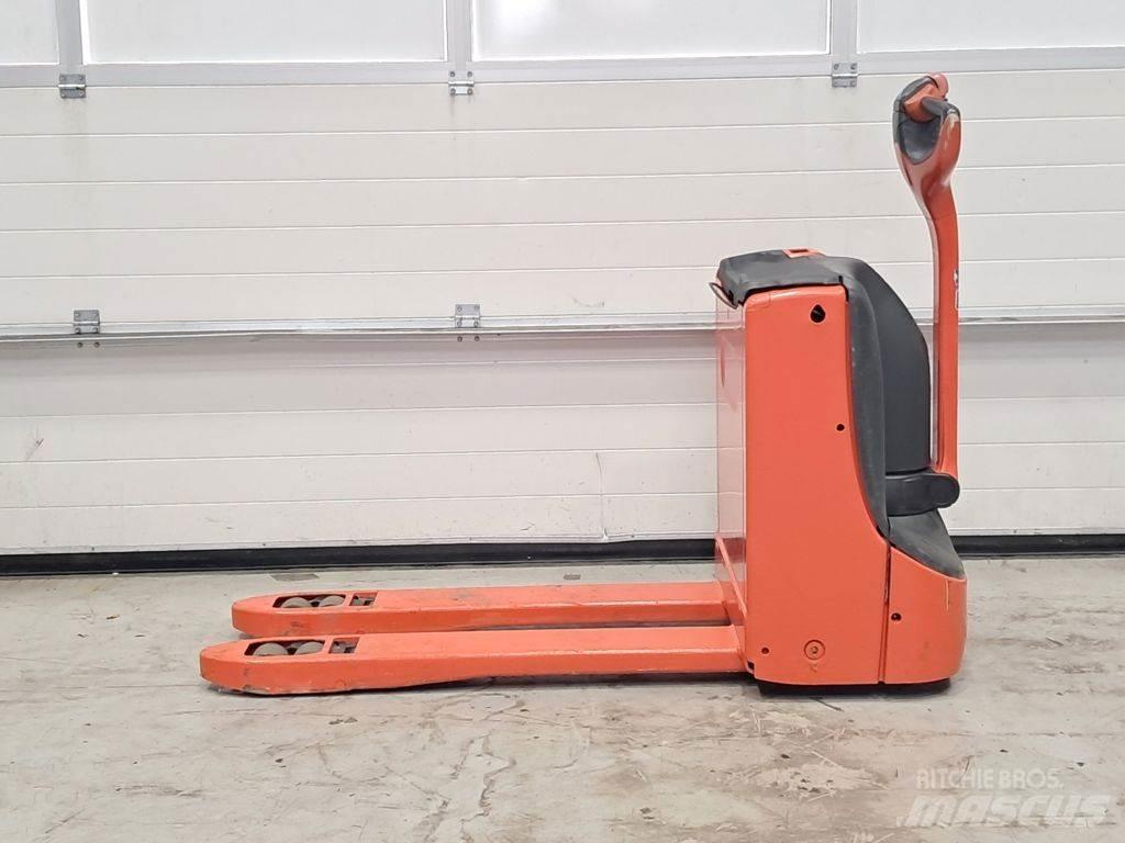 Linde T16 Porta palettes