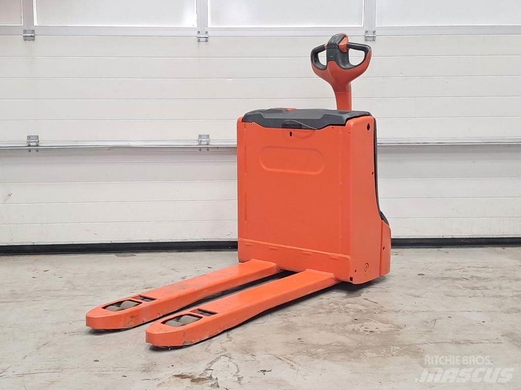 Linde T16 Porta palettes