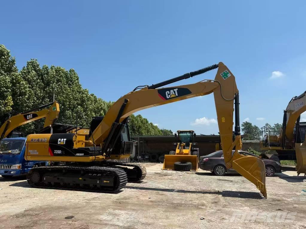 CAT 320 D Escavadeiras de esteiras