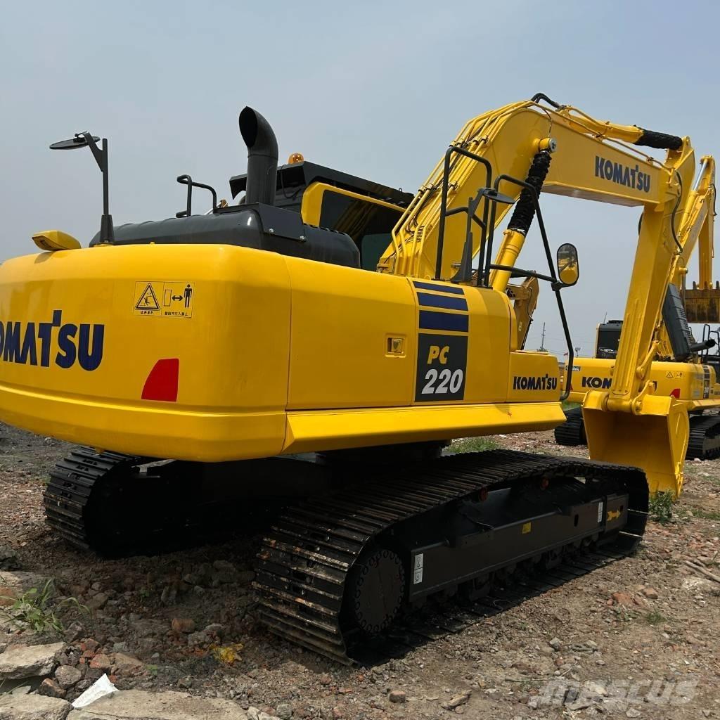Komatsu 220-8 Escavadeiras de esteiras