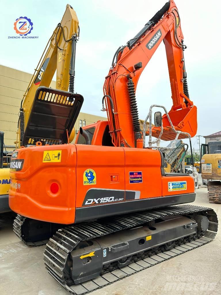 Doosan DX 150 Escavadoras Midi 7t - 12t