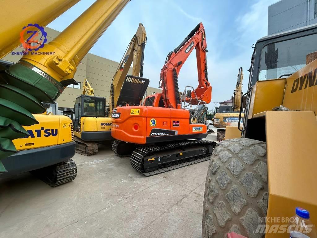 Doosan DX 150 Escavadoras Midi 7t - 12t