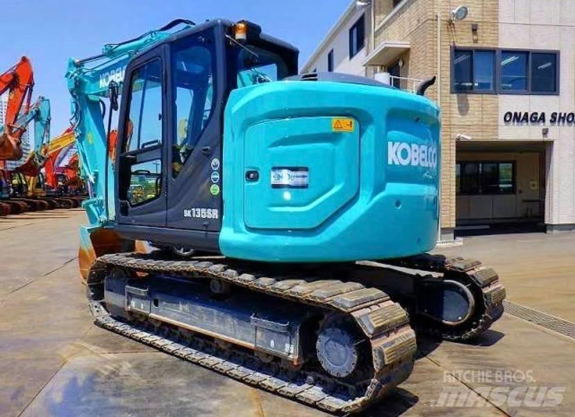 Kobelco SK 135 Escavadoras Midi 7t - 12t