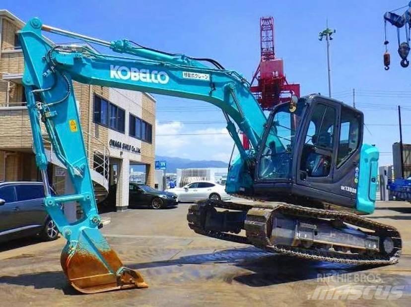 Kobelco SK 135 Escavadoras Midi 7t - 12t
