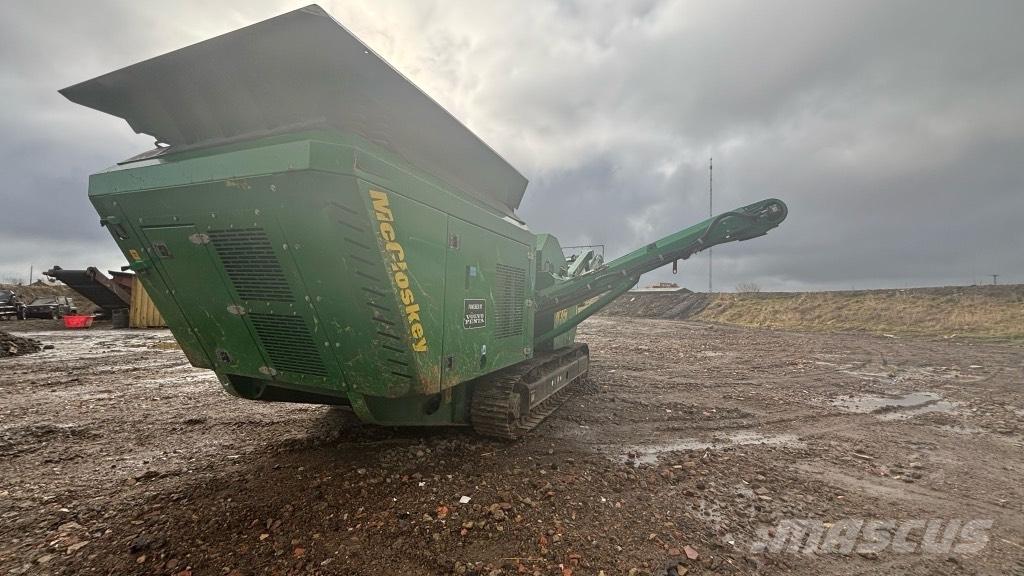 McCloskey J35 Britadores móveis