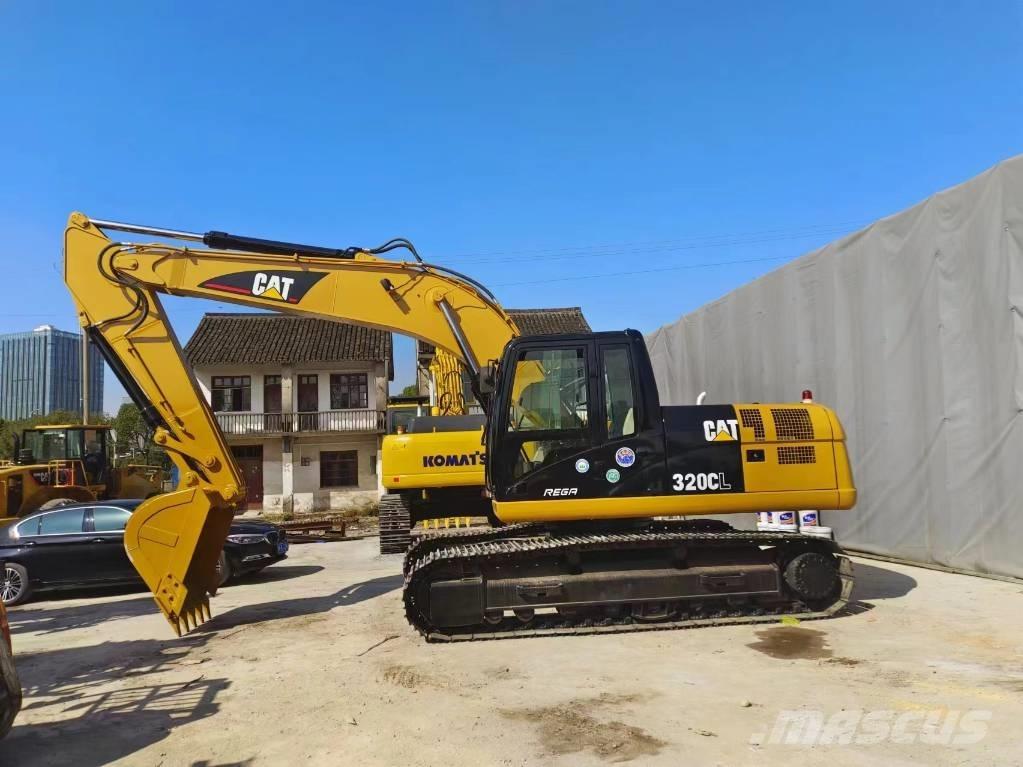 CAT 320 Escavadeiras de esteiras
