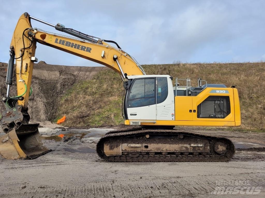 Liebherr R930 G8 Escavadeiras de esteiras