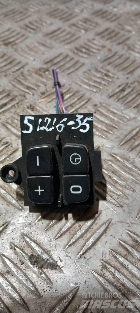 Scania R 440   1789934 Cabines e interior