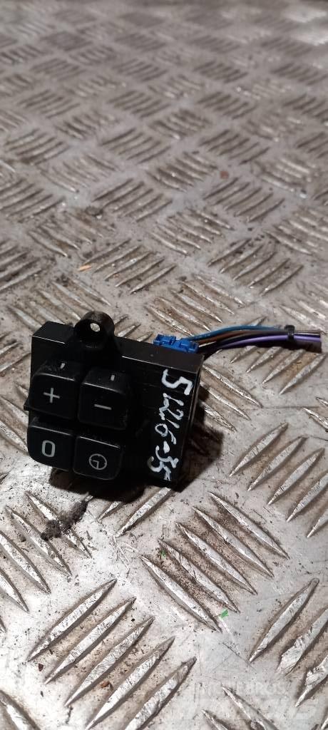 Scania R 440   1789934 Cabines e interior