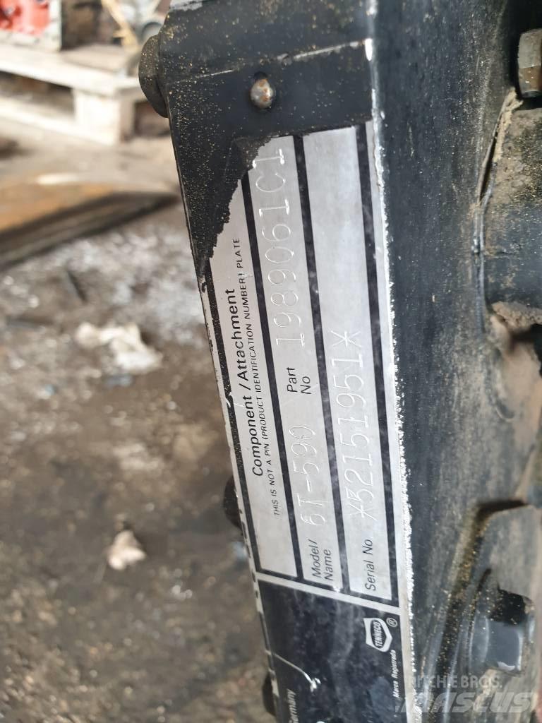 CASE 980 Escavadeiras de esteiras