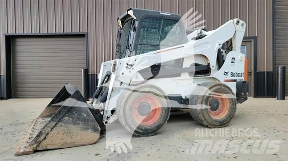 Bobcat S850 Minicarregadeiras