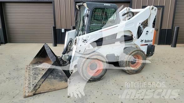 Bobcat S850 Minicarregadeiras