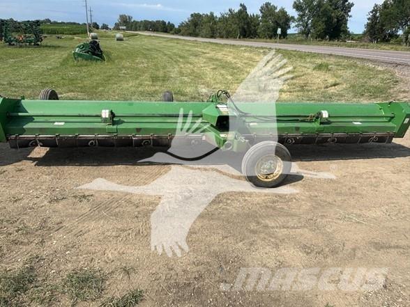 John Deere 120 Gadanheiras