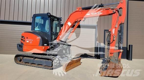 Kubota KX040-4 Miniescavadeiras