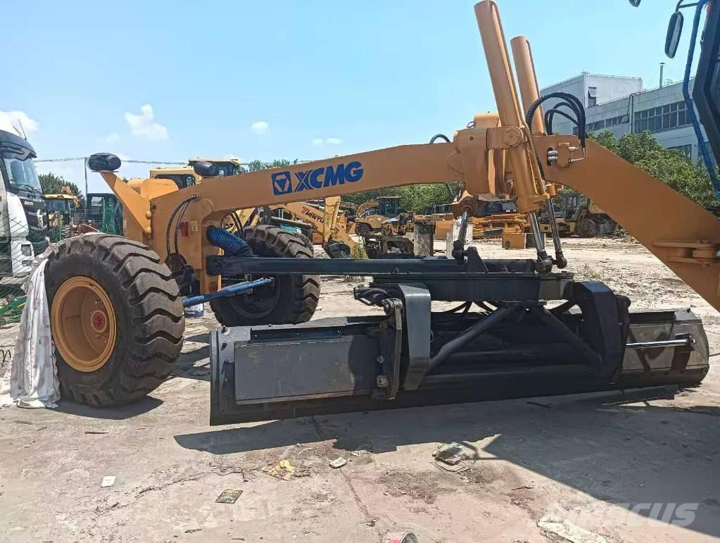 XCMG GR1803 Motoniveladoras