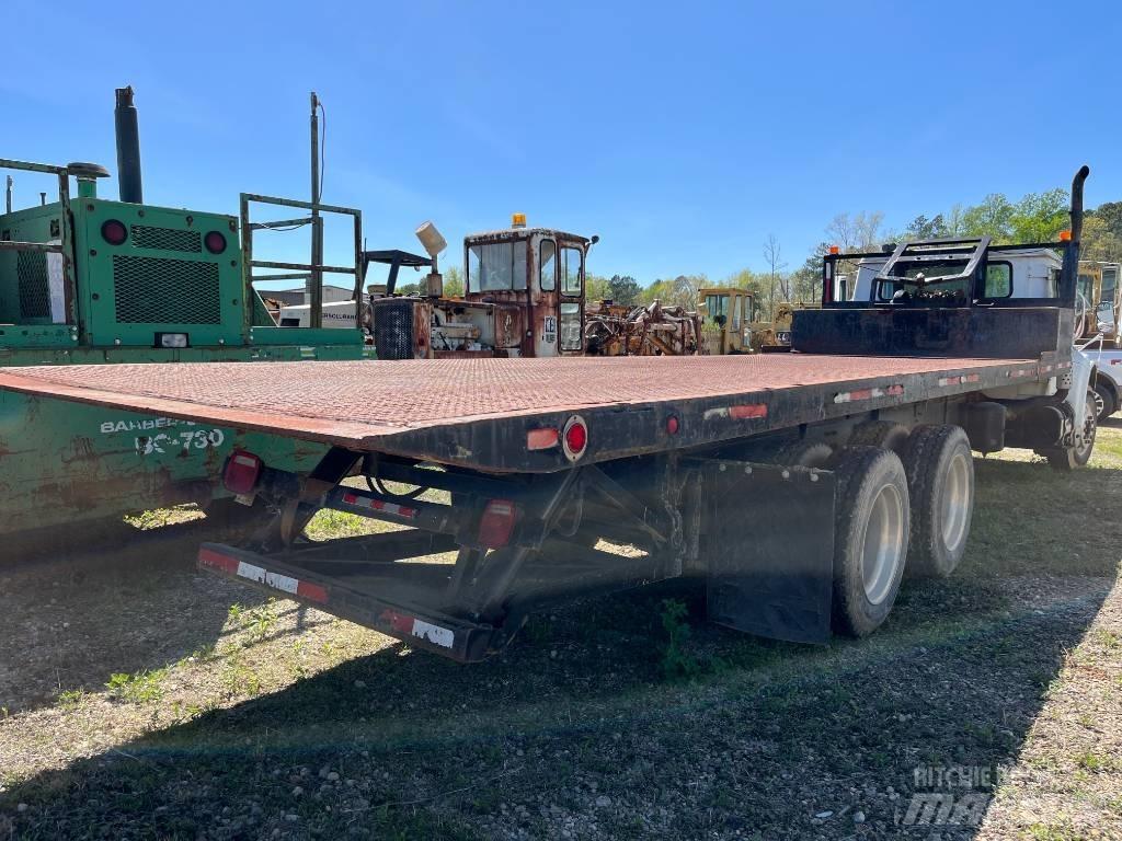 International F 4900 Camiões caixa desmontável com elevador de cabo