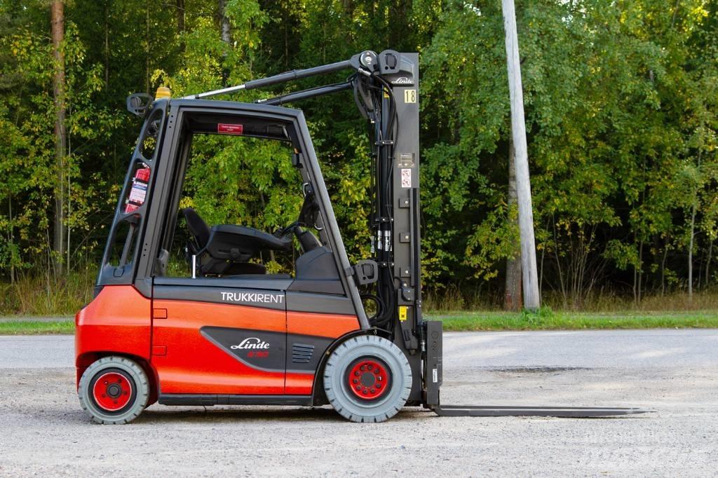 Linde E30-01 Empilhadores eléctricos