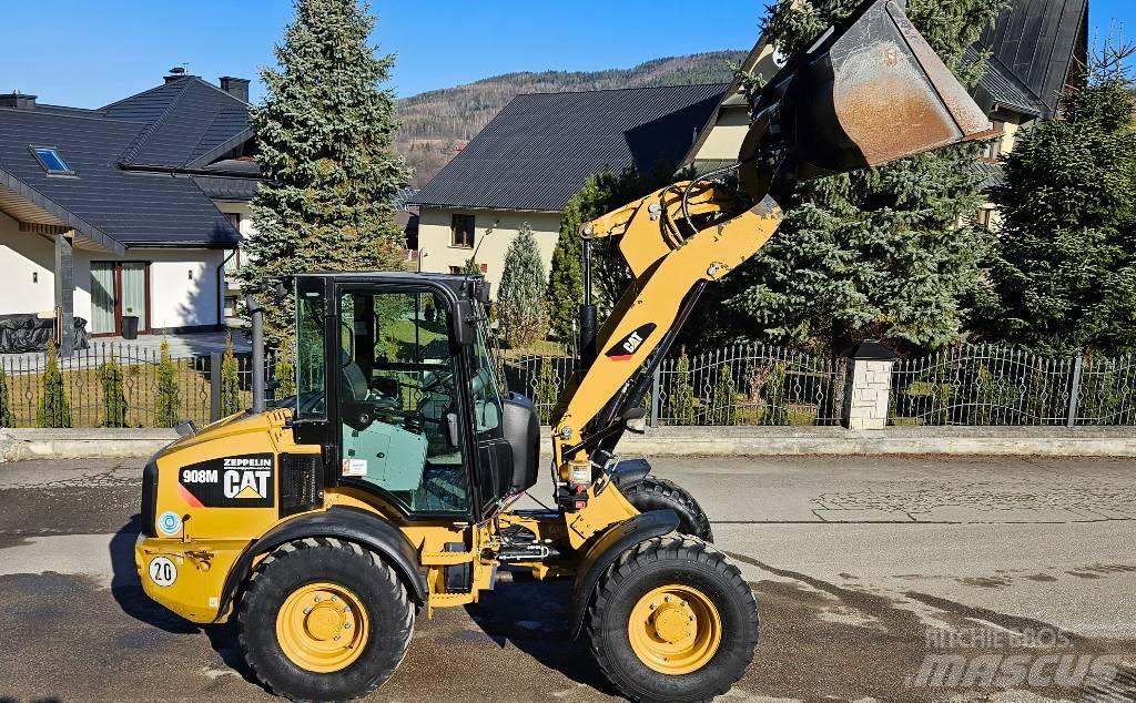 CAT 908 M Carregadeiras de rodas