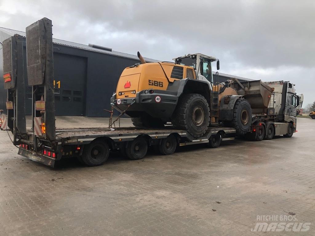 Liebherr L 586 Carregadeiras de rodas