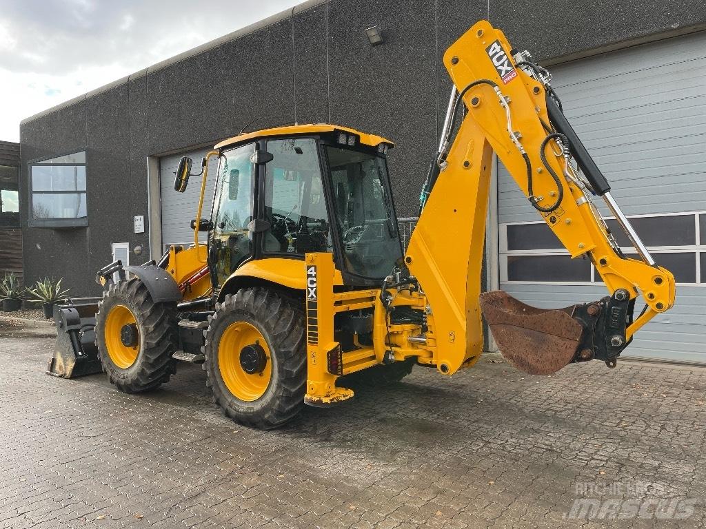 JCB 4CX Pro Retroescavadeiras