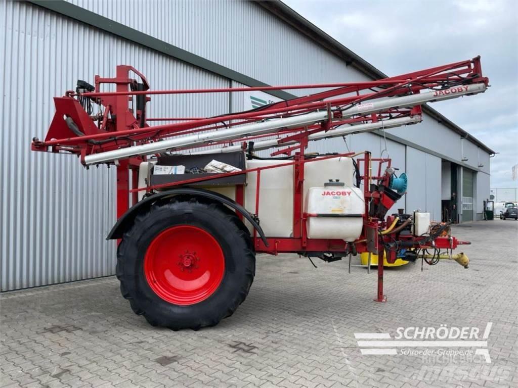 Jacoby 3500 L Pulverizadores rebocados