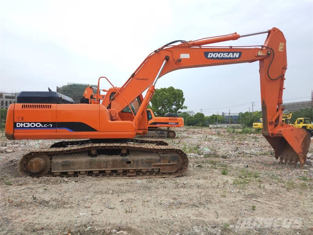 Doosan DH300LC-7 Escavadeiras de esteiras