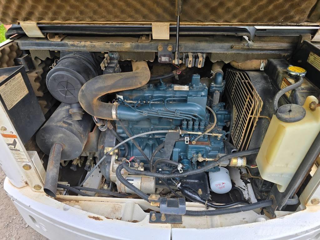 Bobcat X 331 Miniescavadeiras