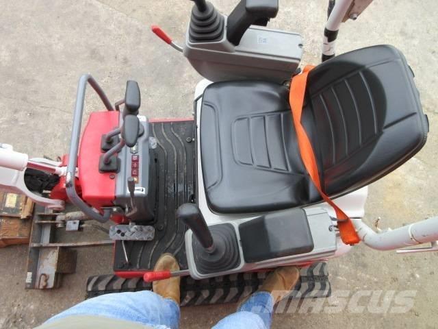 Takeuchi TB 210 R Miniescavadeiras