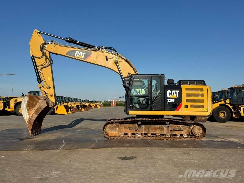 CAT 326FL Escavadeiras de esteiras