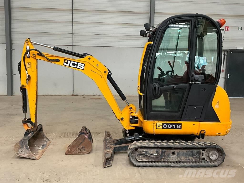 JCB 8018 Miniescavadeiras