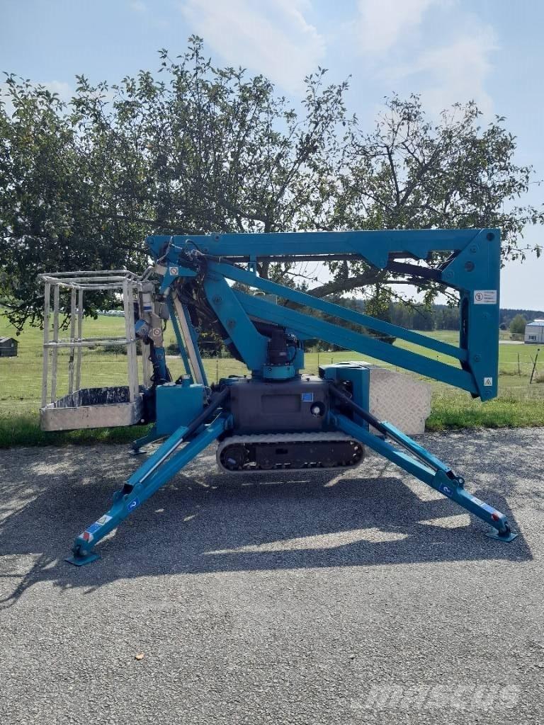 CTE 135 Elevadores braços articulados